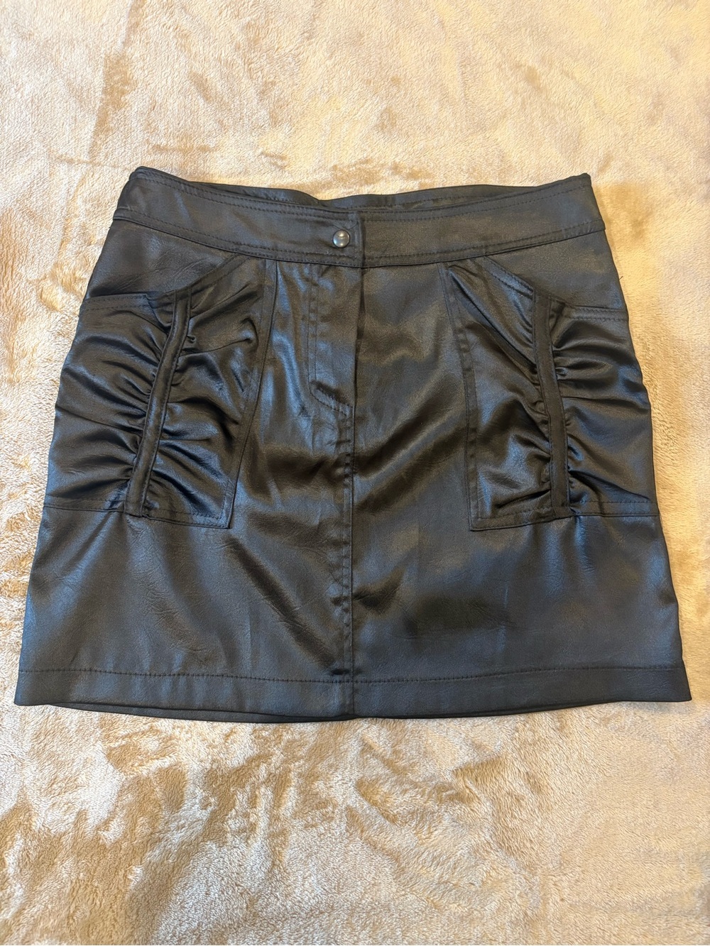 SHARAGANO Black SATIN Spandex Mini Skirt